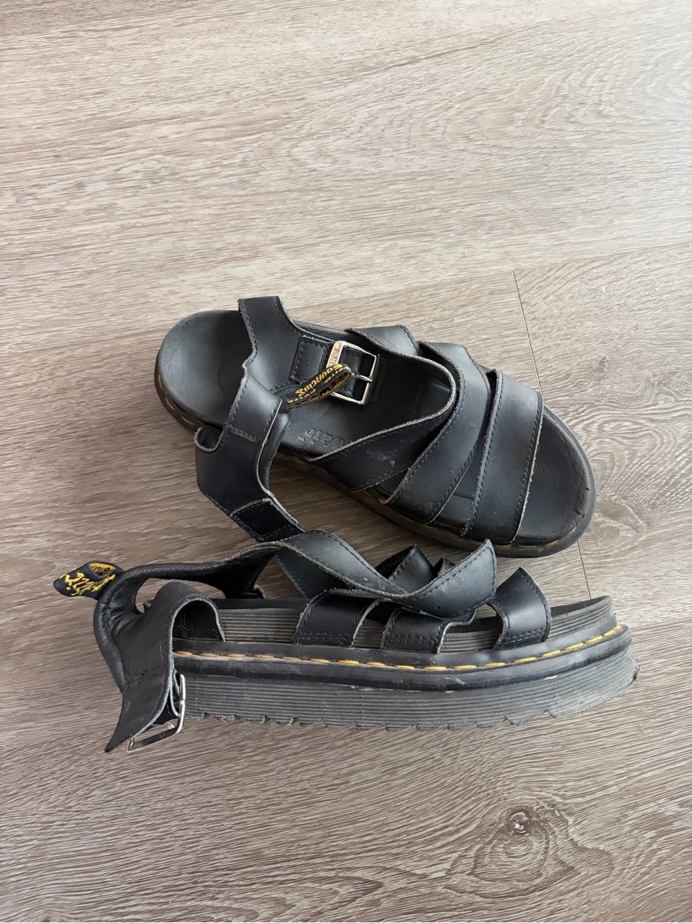 Dr‎ martens blaire athena sandals